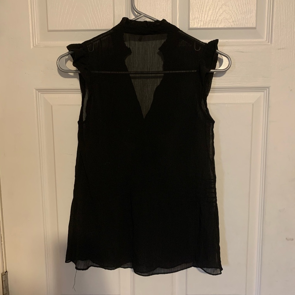 Blouse ๐ - Picture 3 of 3